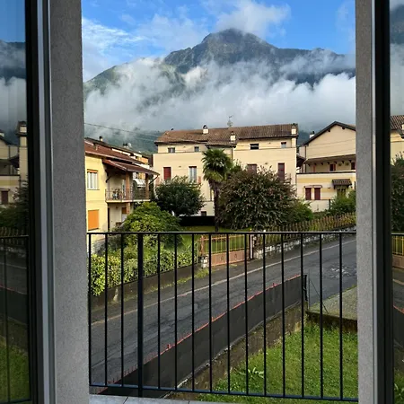 Lägenhet Fiore Di Colico